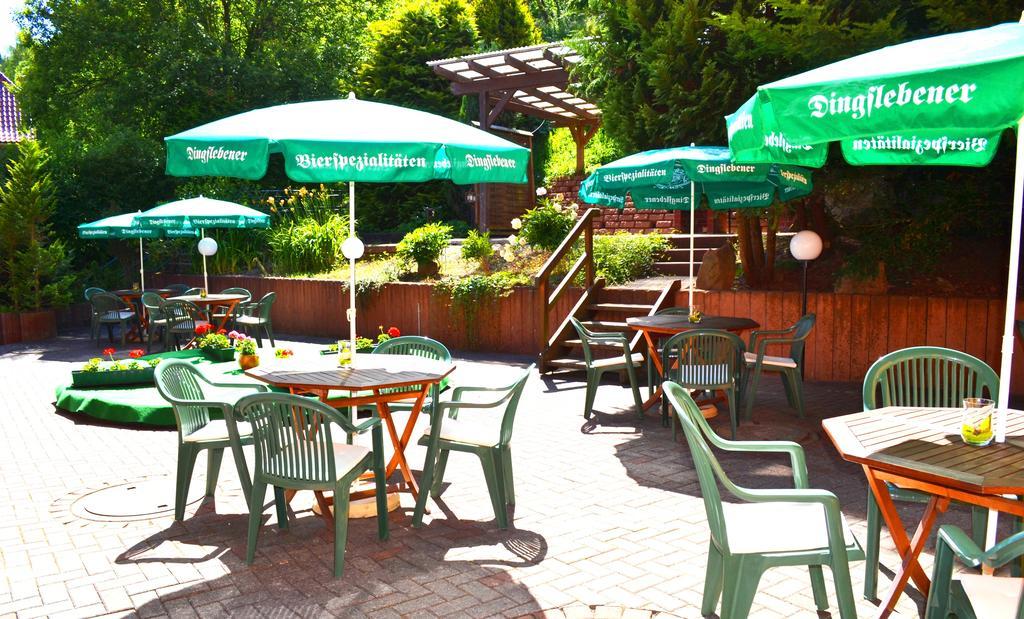Hotel Zum Goldenen Hirsch Sankt Kilian Екстер'єр фото