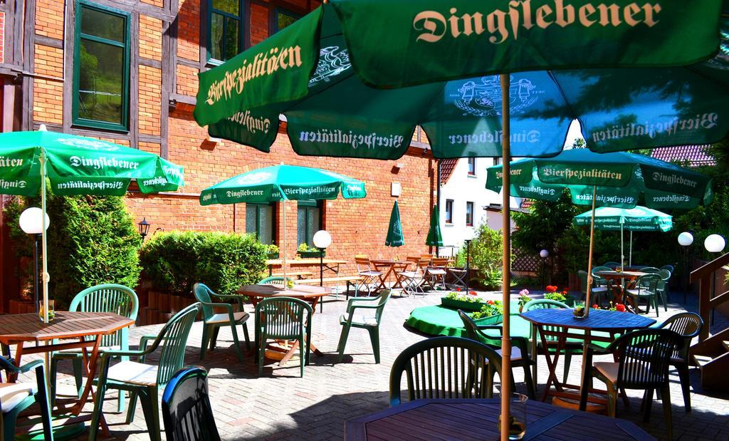 Hotel Zum Goldenen Hirsch Sankt Kilian Екстер'єр фото