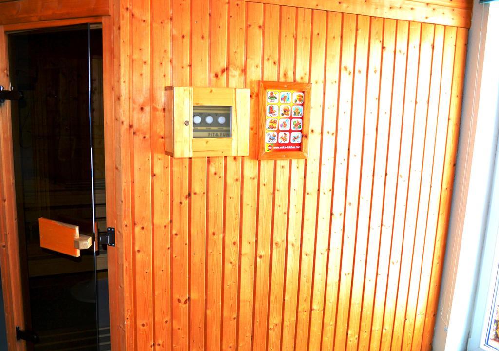 Hotel Zum Goldenen Hirsch Sankt Kilian Екстер'єр фото